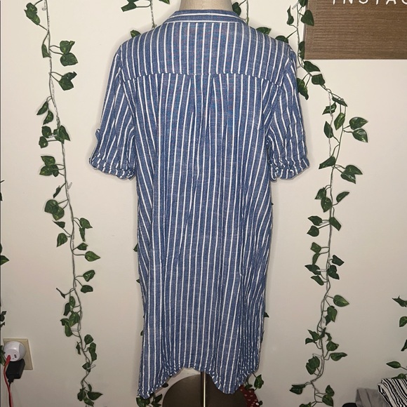 Anne Klein Linen Style Blue and White Shift T-Shirt Dress Striped Gold Accents - Picture 4 of 6
